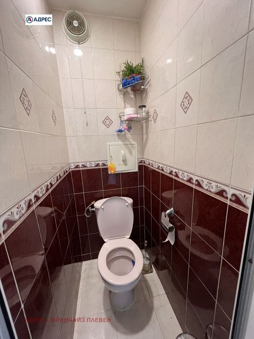 Продава се Тристаен апартамент в Ловеч, Здравец - 80 кв.м за 1250 €/кв.м - Снимка #5