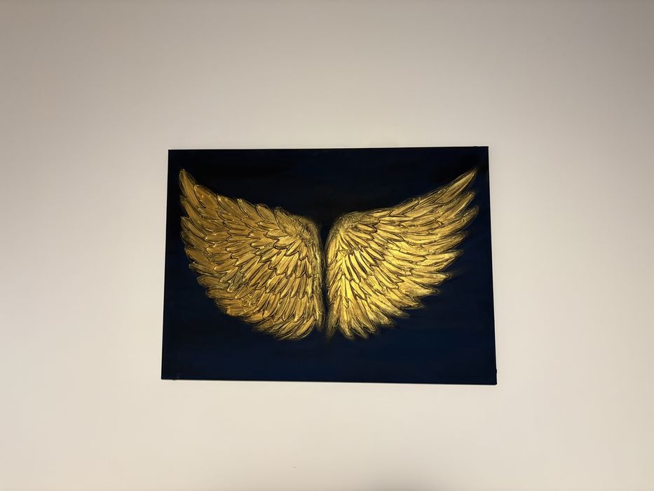 Tablou Original „Aripi Aurii” Pictat Manual Relief 50×70 cm Idee Cadou