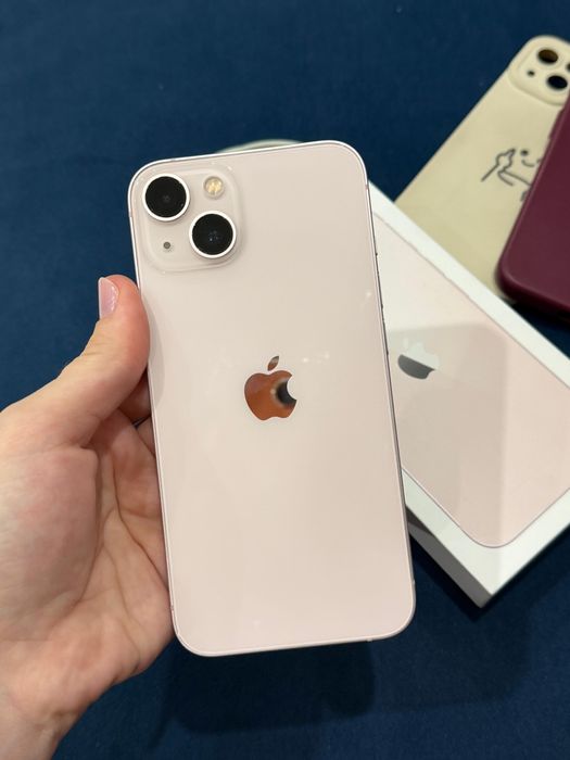 Айфон 13 розовый