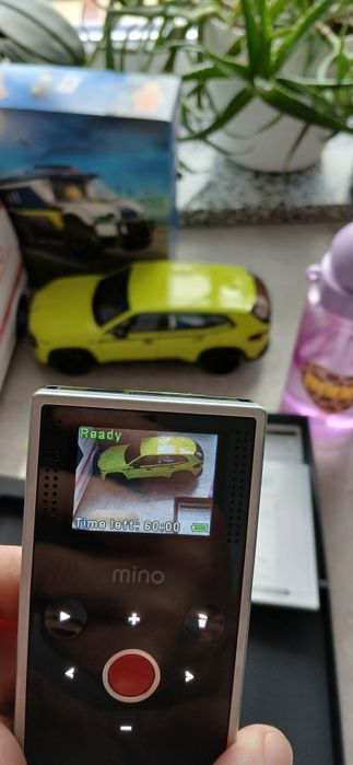 Cameră digitala de buzunar Flip Mino