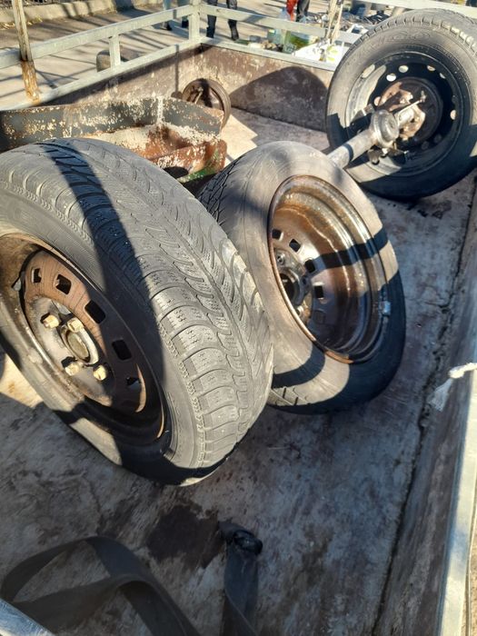 Axă de remorci/ punte