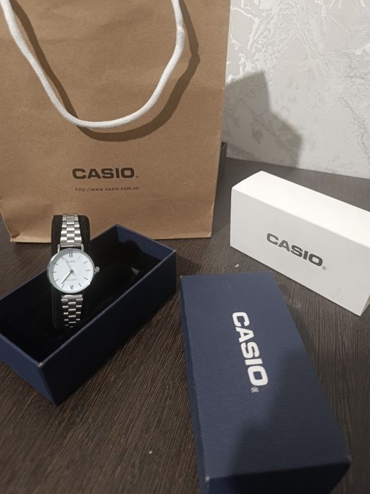 Срочная продажа Casio MTP-VT01D-7B
