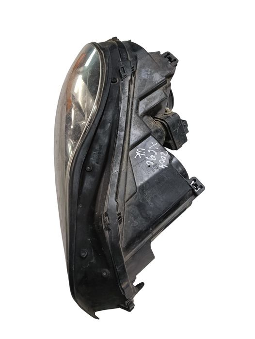 Far Uk Dreapta Fata Volvo Xc90 I 275 2002 - 2015