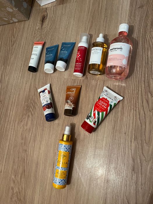 Продукти за лице, ръце и коса