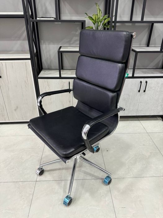 Кресло директора|Стул|Кресло поситителя|Уриндик|