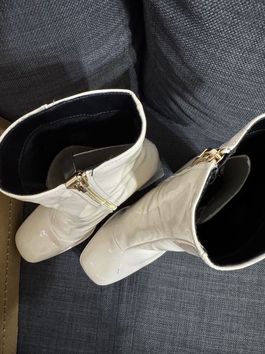 Bershka боти на ток