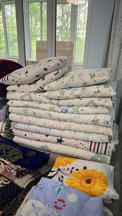 Подушка, корпе, одеяло, матрац, постельное белье