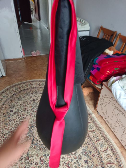 Галстук новый красный не широки