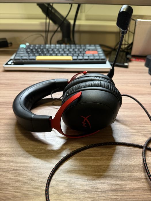 Игровые наушники HyperX Cloud 3
