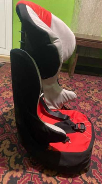 Продавам детско столче за кола