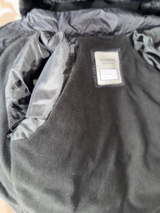 Продам детскую утепленную куртку