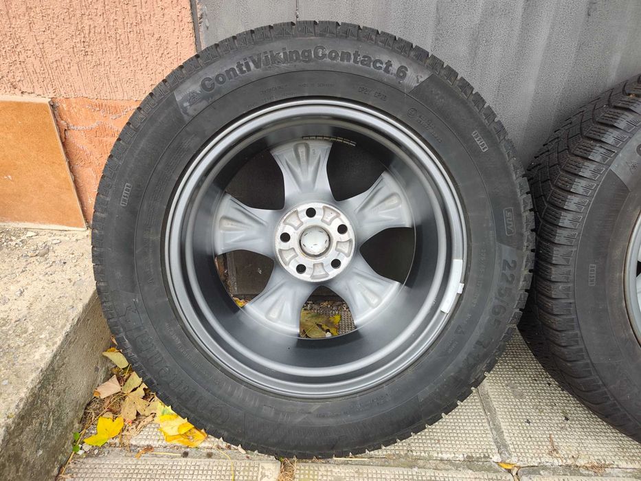 ОРИГИНАЛНИ джанти със зимни гуми 17 ' TOYOTA RAV 4 / Тойота РАВ 4 5x114,3 60,1 ET39