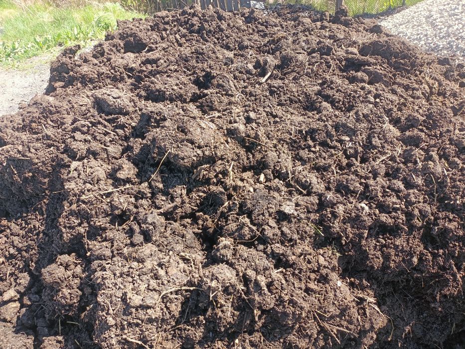 Чернозем перегной в мешках