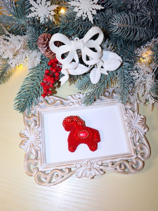 Украшения с лошадкой