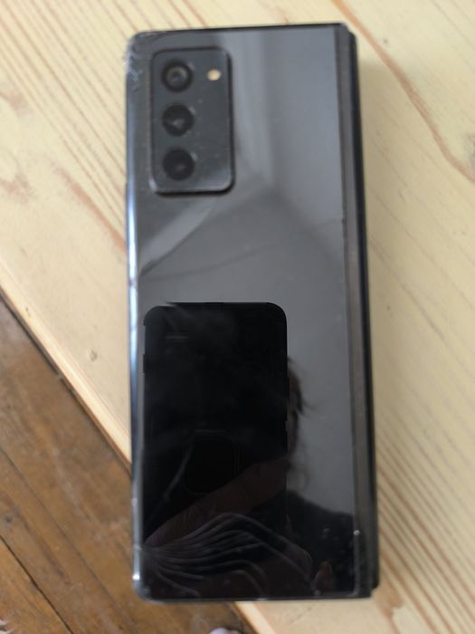 Samsung galaxy z fold 2