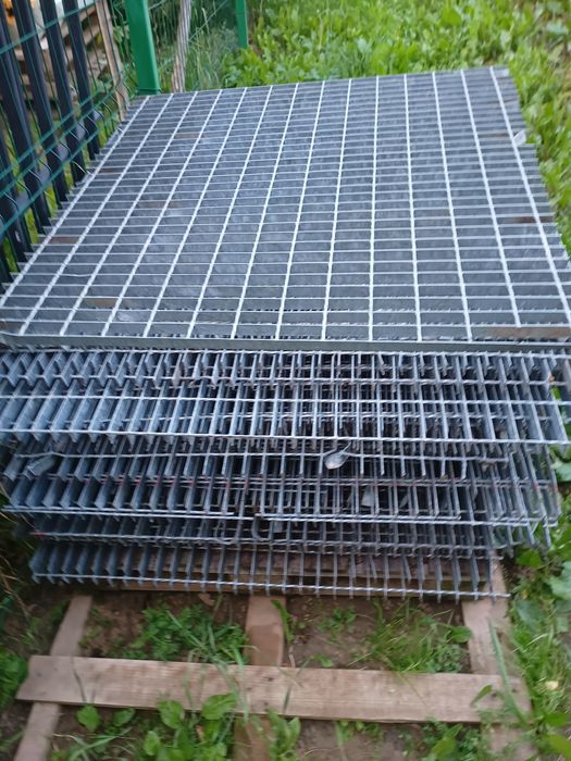 Grătare galvanizate