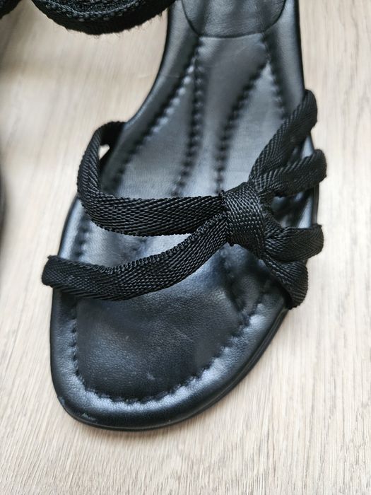 Prada Vintage T-Strap сандали