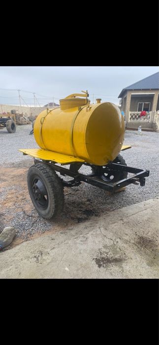 Прицепная цистерна для воды