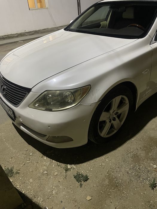 Lexus LS 460, 2007
