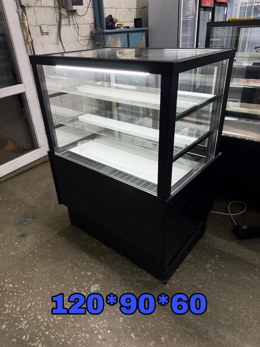 Холодильные витрины•Кондитерские витрины