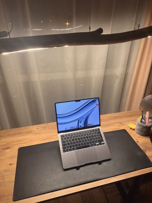 Macbook air M3 16gb