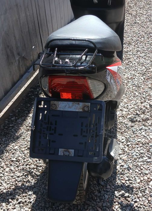 Honda Dio AF-35.