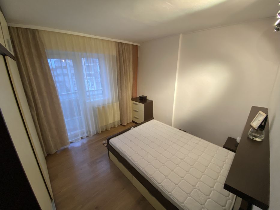 Inchiriez Kiado apartament 2 camere