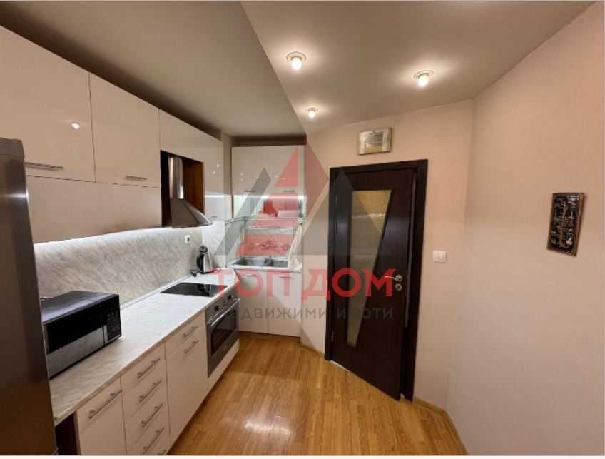 Дава се под наем Двустаен апартамент в Варна, Окръжна болница - 65 кв.м за 612 € - Снимка #1