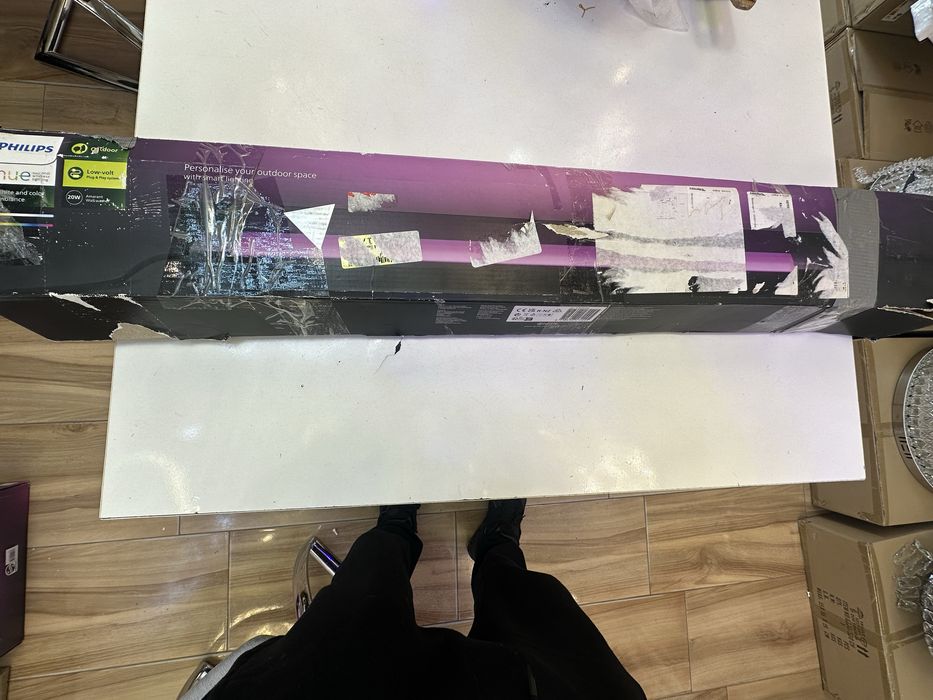 Philips Hue Amarant Smart Linear Outdoor Light - Black