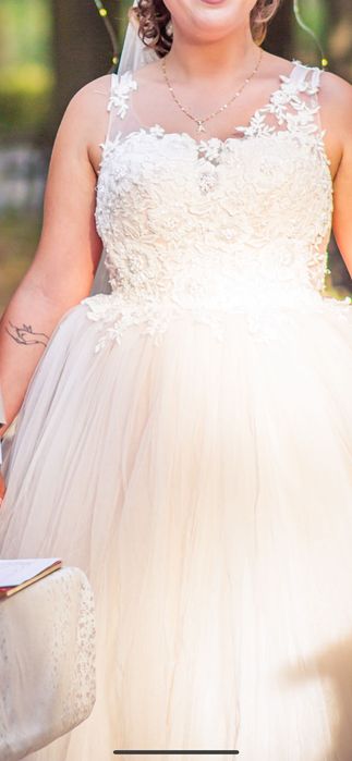 Булчинска рокля .