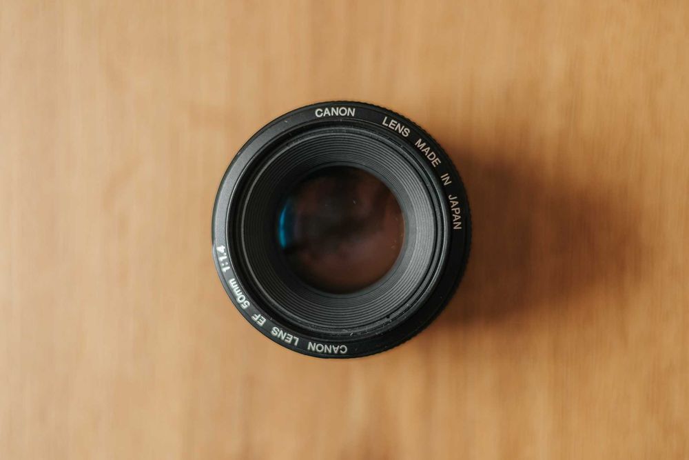 Canon EF 50mm f/1.4 USM | Obiectiv luminos | AF USM | Capace originale