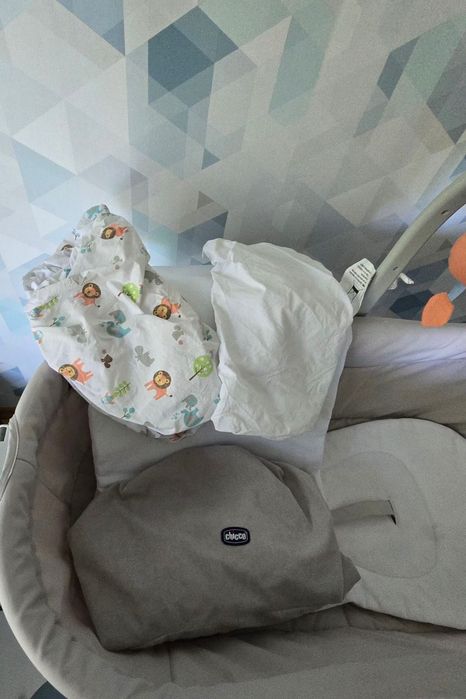 Легло, шезлонг, стол Chicco 4в1