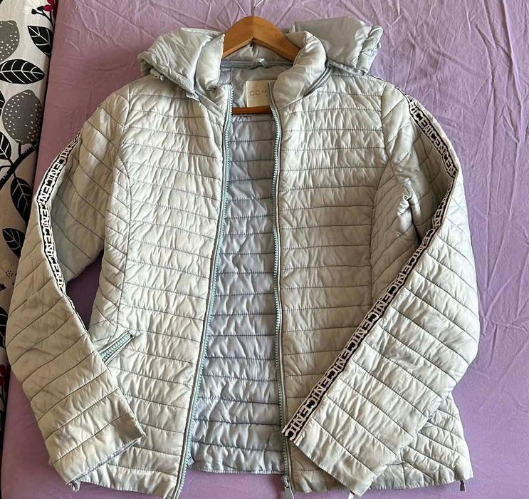 Дамско яке за пролетта.