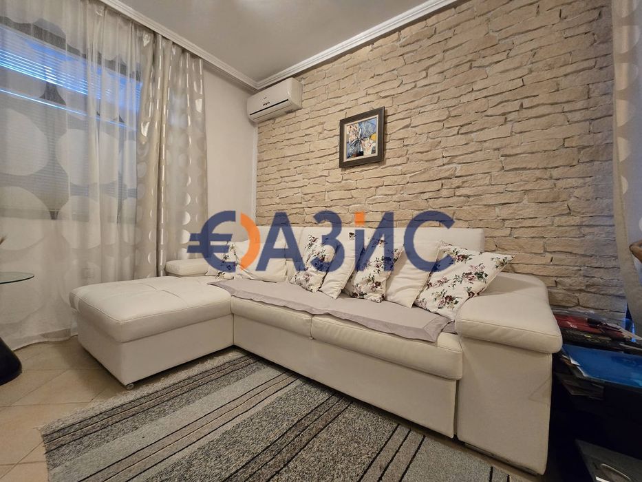Продава се Двустаен апартамент в Бургас, Сарафово - 37 кв.м за 1865 €/кв.м - Снимка #6