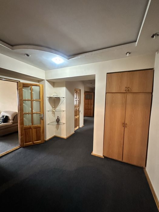 СРОЧНО Продается своя квартира 120м2 ( Алайский ,Ц4 )