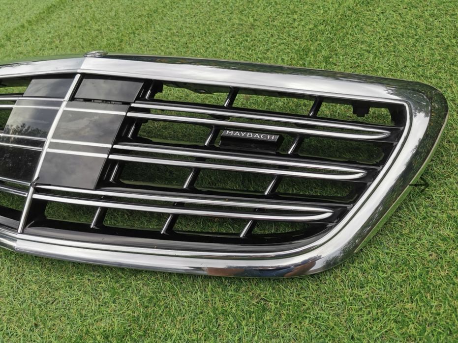 Шильдик maybach эмблема