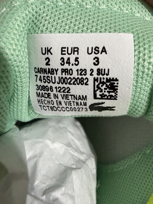 Продам Кеды белые детские Lacoste оригинал