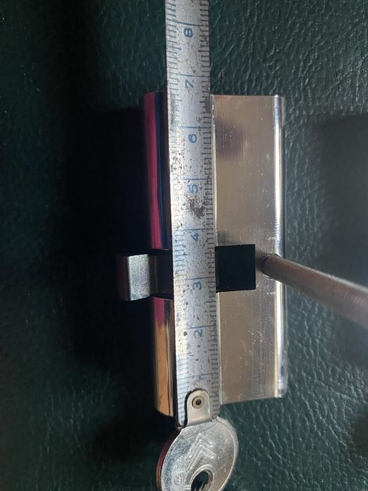 Патрони за брава с ключове