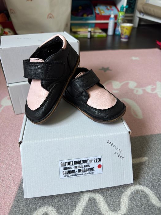 Papuci barefoot piele primii pasi bebe