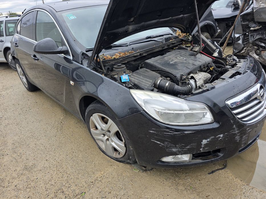 Dezmembrez Opel Insignia 2.0d