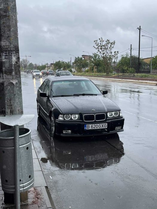 BMW 3 Series 1994 — imagine 4