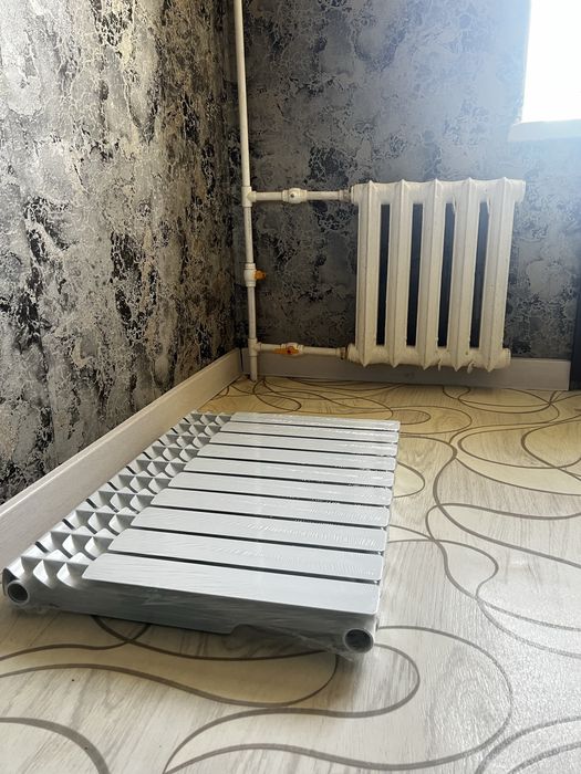 Продаётся чугунный батарей