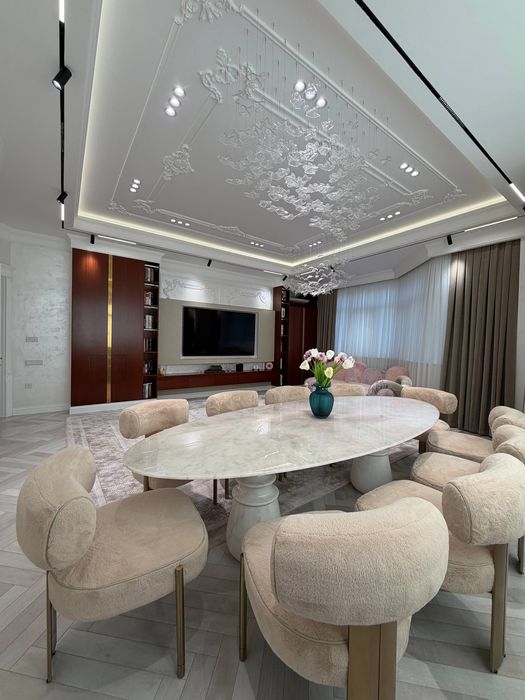 Срочна Продаётся шикарная 5-комнатная квартира на ул Глинка