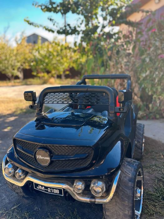 Пултпен машина сатылады балаларга 2 ай гана колданган бари жаксы куйде