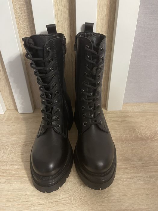 Зимние ботинки