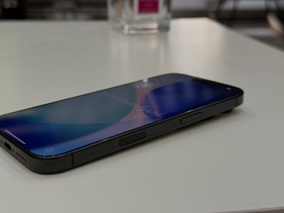 iPhone 16 Pro 256GB 90% sanatate baterie
