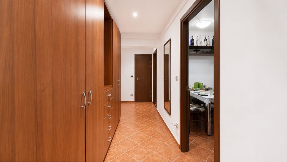 Apartament 2 camere decomandat