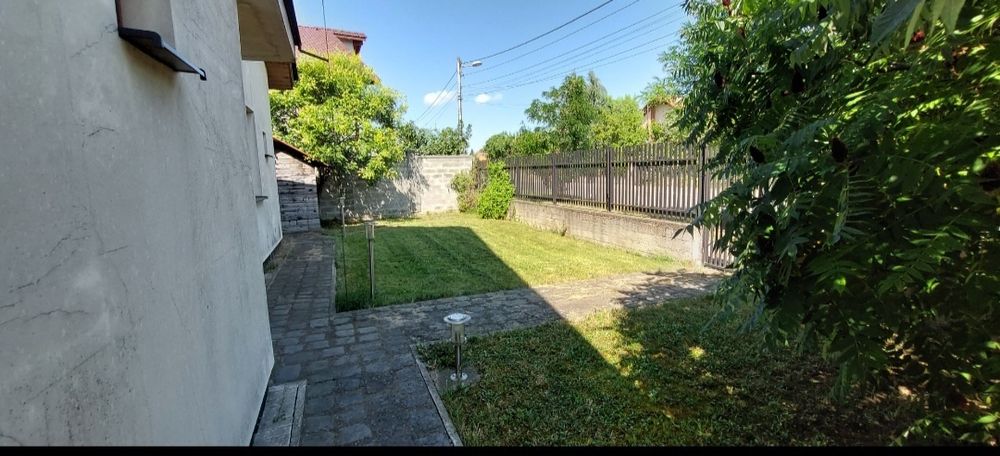 Ofer serviciu de tuns gazon