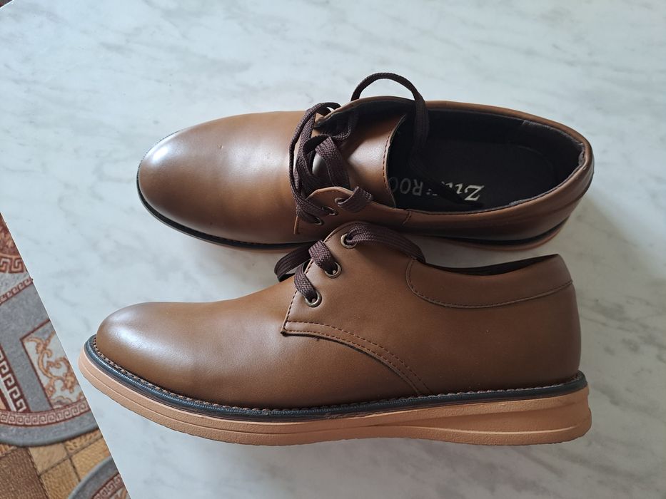 Продам мужские  туфли