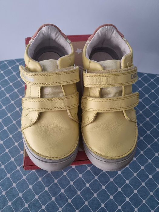 3 чифта обувки DD Step, размер 28, подходящи за момиче
